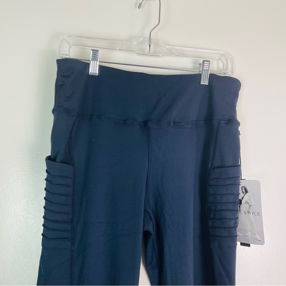 Kendall+ Kylie NWOT WOMEN'S LEGGING PANTS SZ LARGE. - Picture 11 of 14